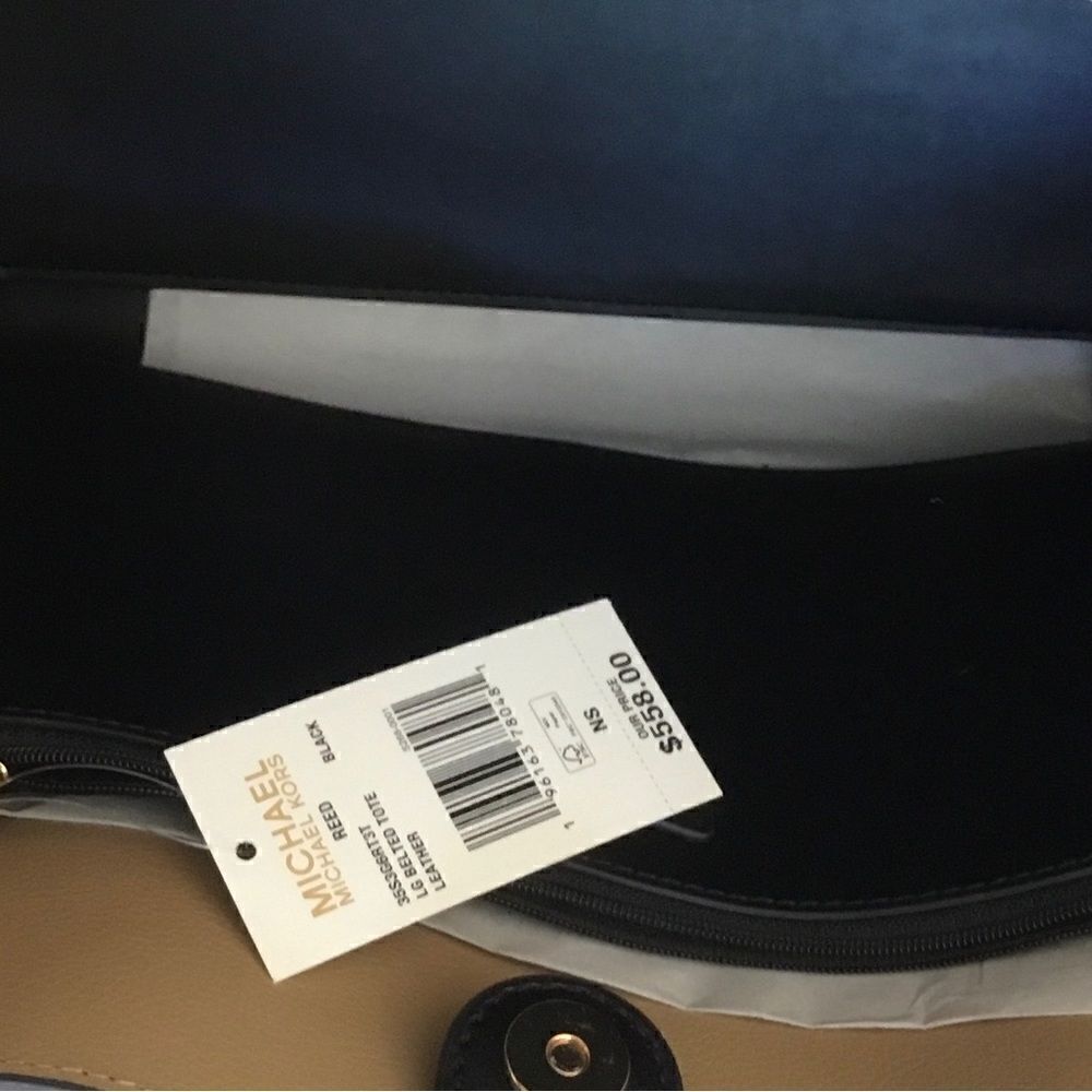 MICHAEL KORS BLACKREED LARGE BELTED TOTE LEATHER TRAVEL OFFICE VACATION SCHOOL - Picture 3 of 4